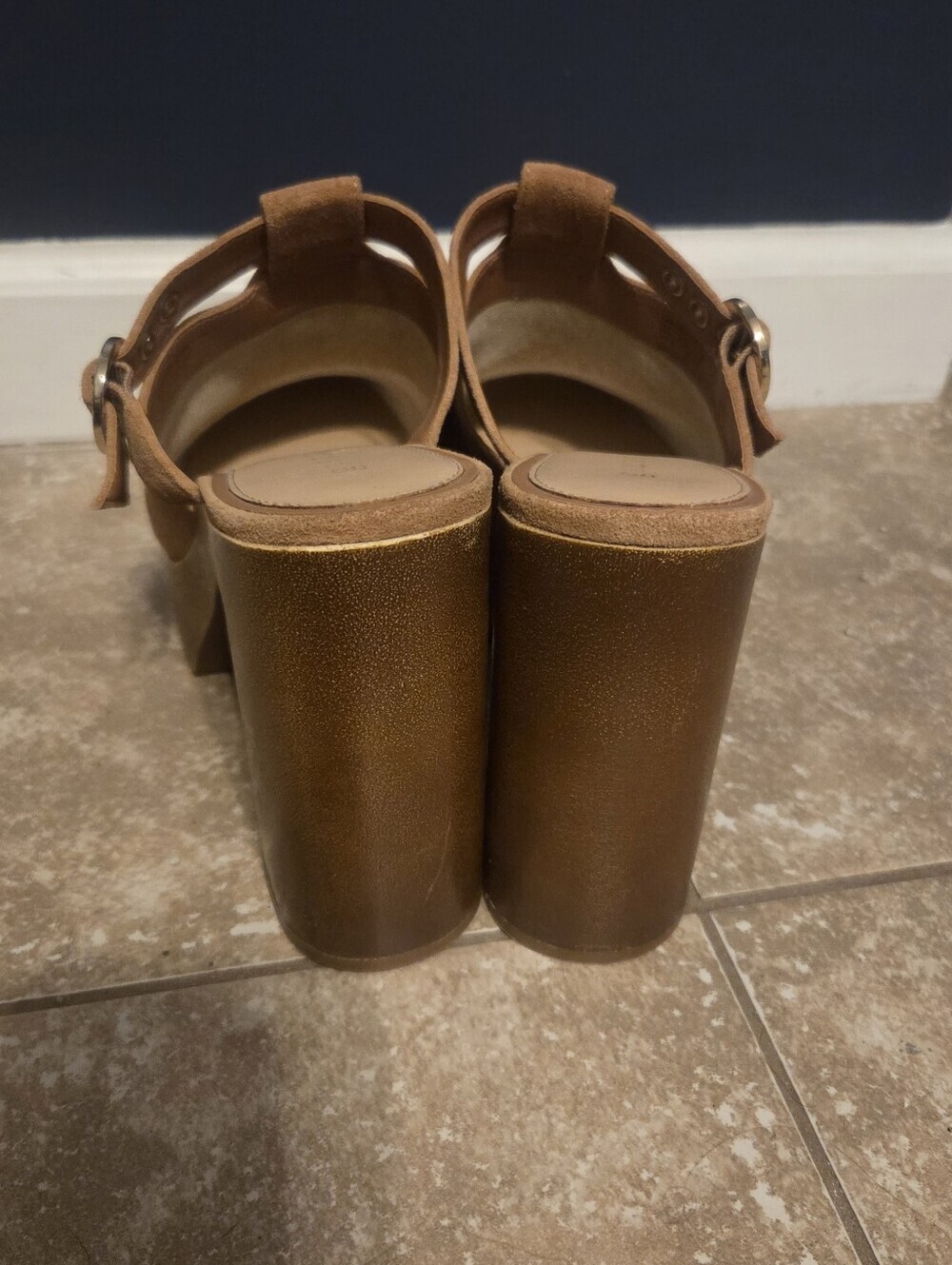 Gianni Bini Womens Sotelo Brown Leather Buckle Chunky Heel Platform Clogs. Sz 11 - Picture 5 of 11